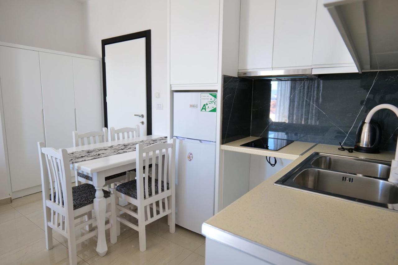 Vila Xhafa Ksamil Exterior foto