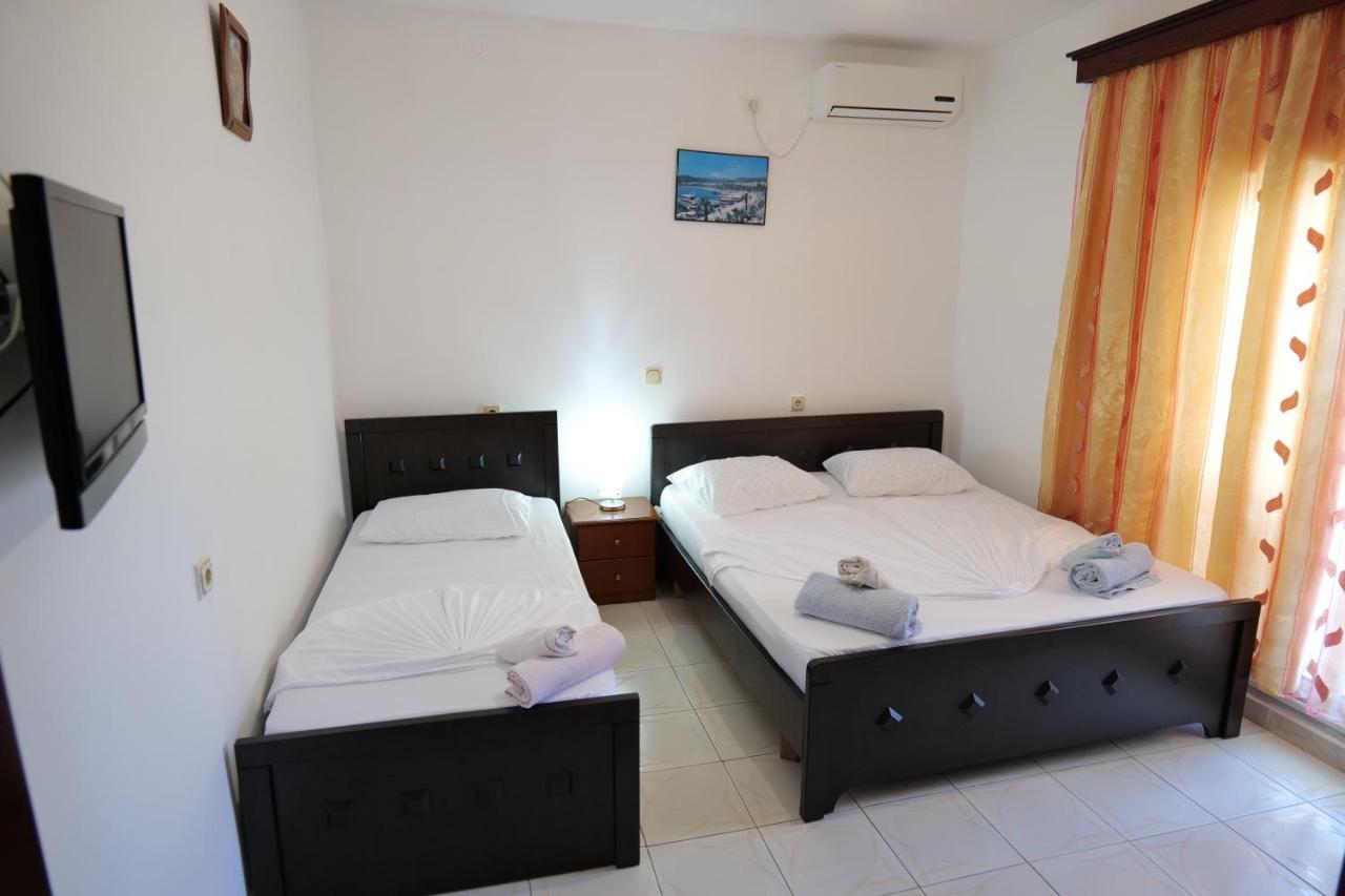 Vila Xhafa Ksamil Exterior foto