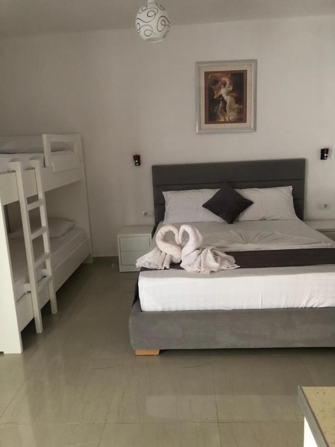 Vila Xhafa Ksamil Exterior foto
